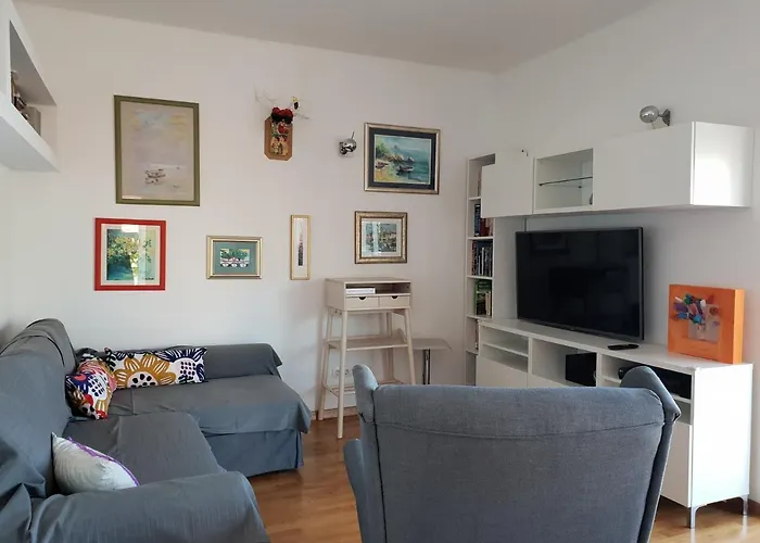 Cozy With Seafront Terraces *